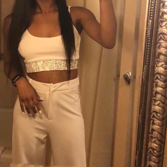 Other - White two piece set